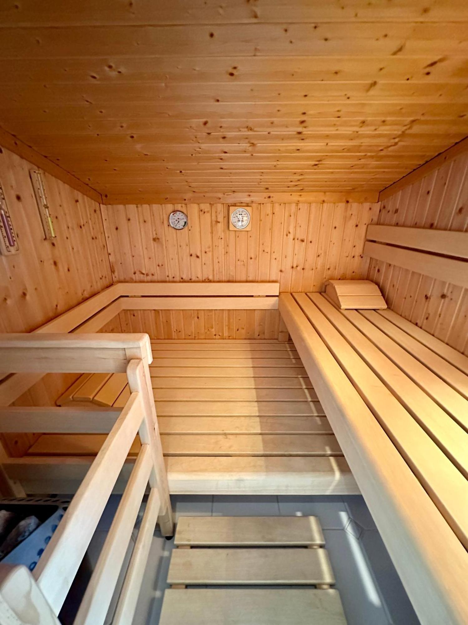 17Er Apartment Mit Sauna Und Privater Garage Мондзе Екстер'єр фото